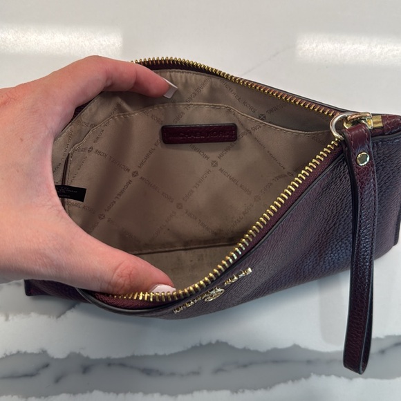 Merlot Red Michael Kors Wristlet - Picture 3 of 4